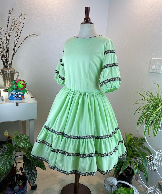 Vintage 1960’s Lime Sorbet Square Dance Dress - image 4