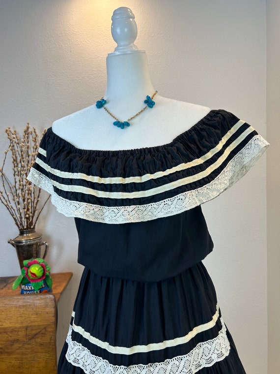 1960s Mexican dress / Vintage Mexican Dress / 197… - image 8
