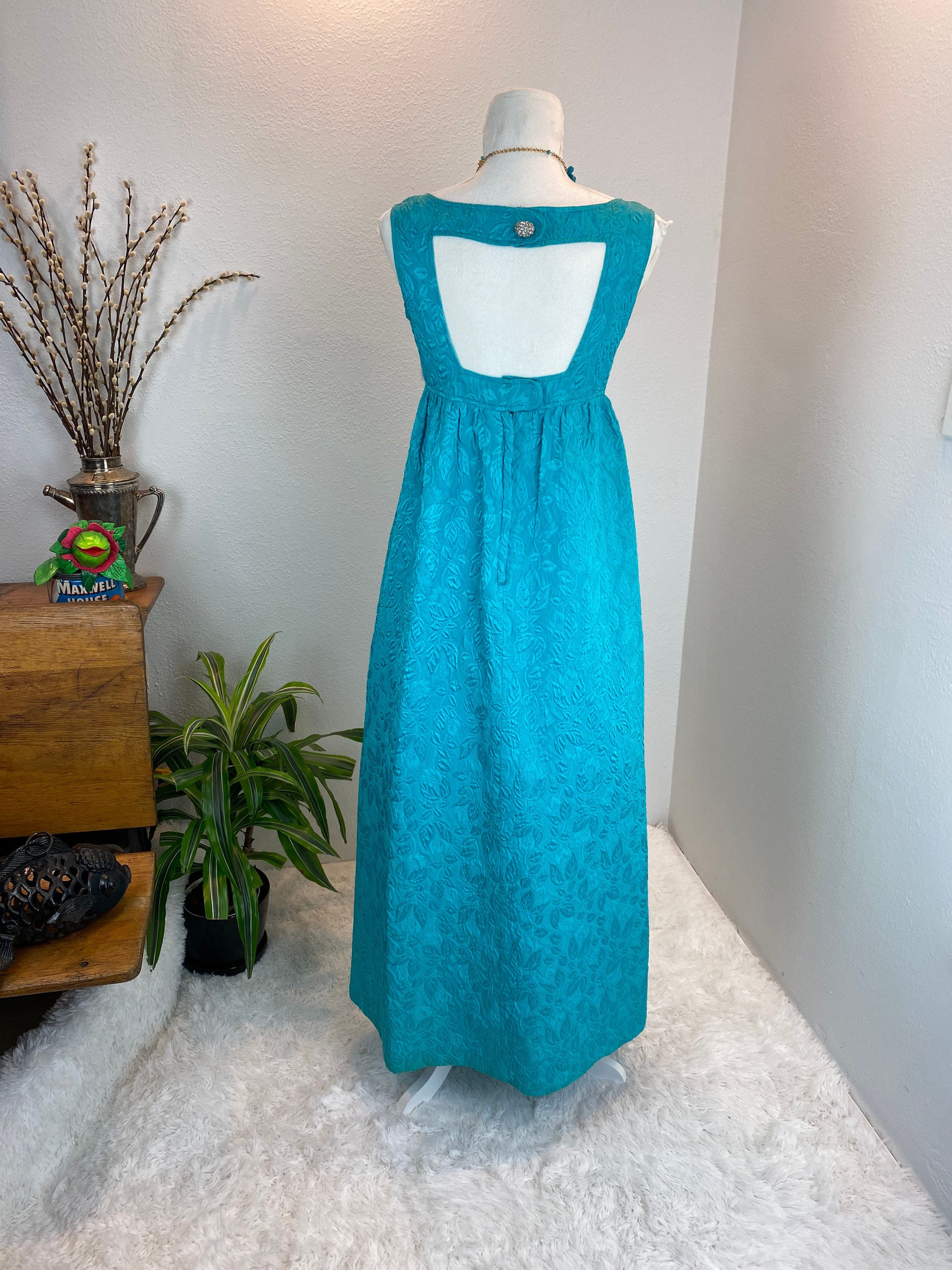 green emerald velvet dress Destiny Pattern Empire Waist Dress In Turquoise
