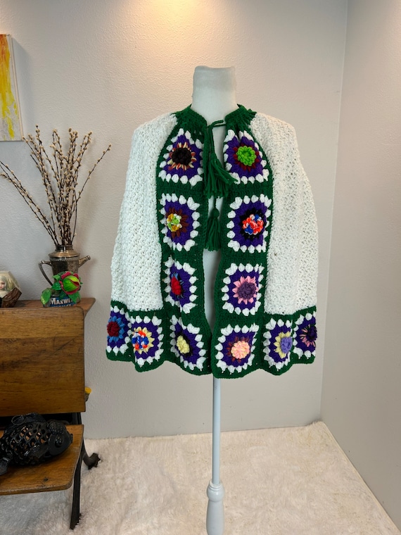 Vintage Afghan Poncho / patchwork afghan poncho / 