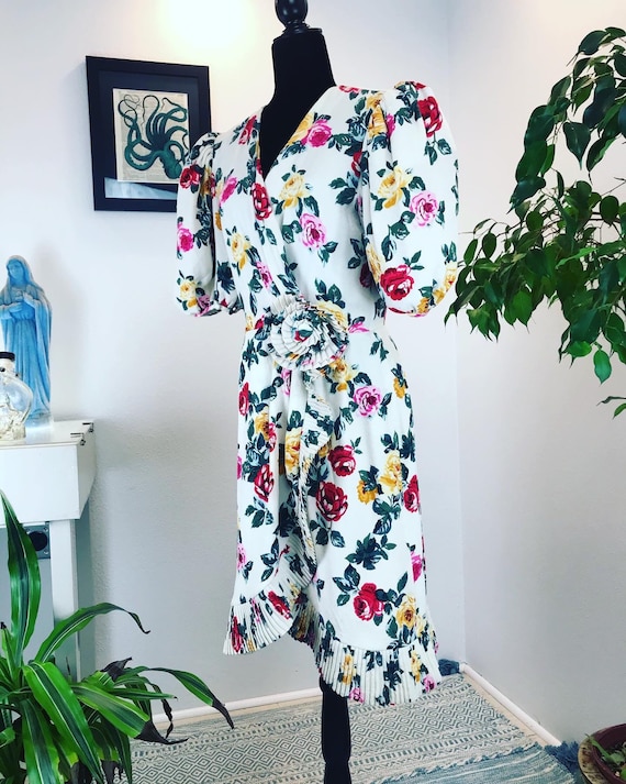 Vintage 1980’s does 1940’s Silk Puff Sleeve Floral