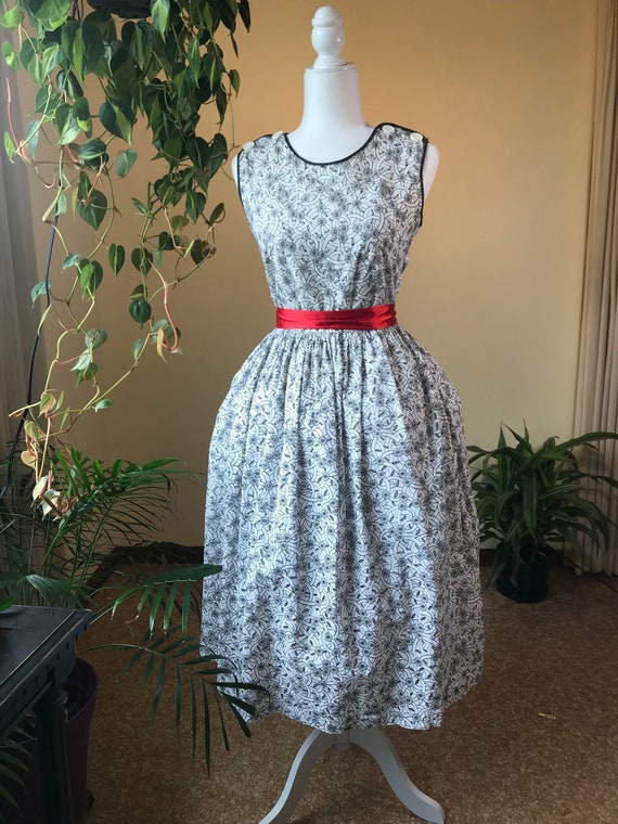 1950s/ 1960s Eyelet Summer Dress