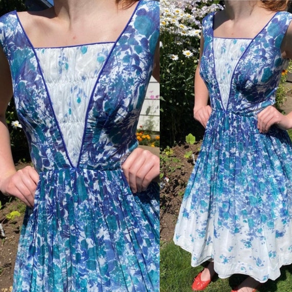 Vintage 1950s Watercolor Floral Fit and Flare - Etsy