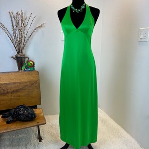 ruffle hem maxi dress Eleanor Blue Sequin Ruffle Hem Maxi Dress - US 6