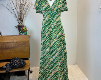 Vintage 70s Floral Maxi Dress: Empire Waist