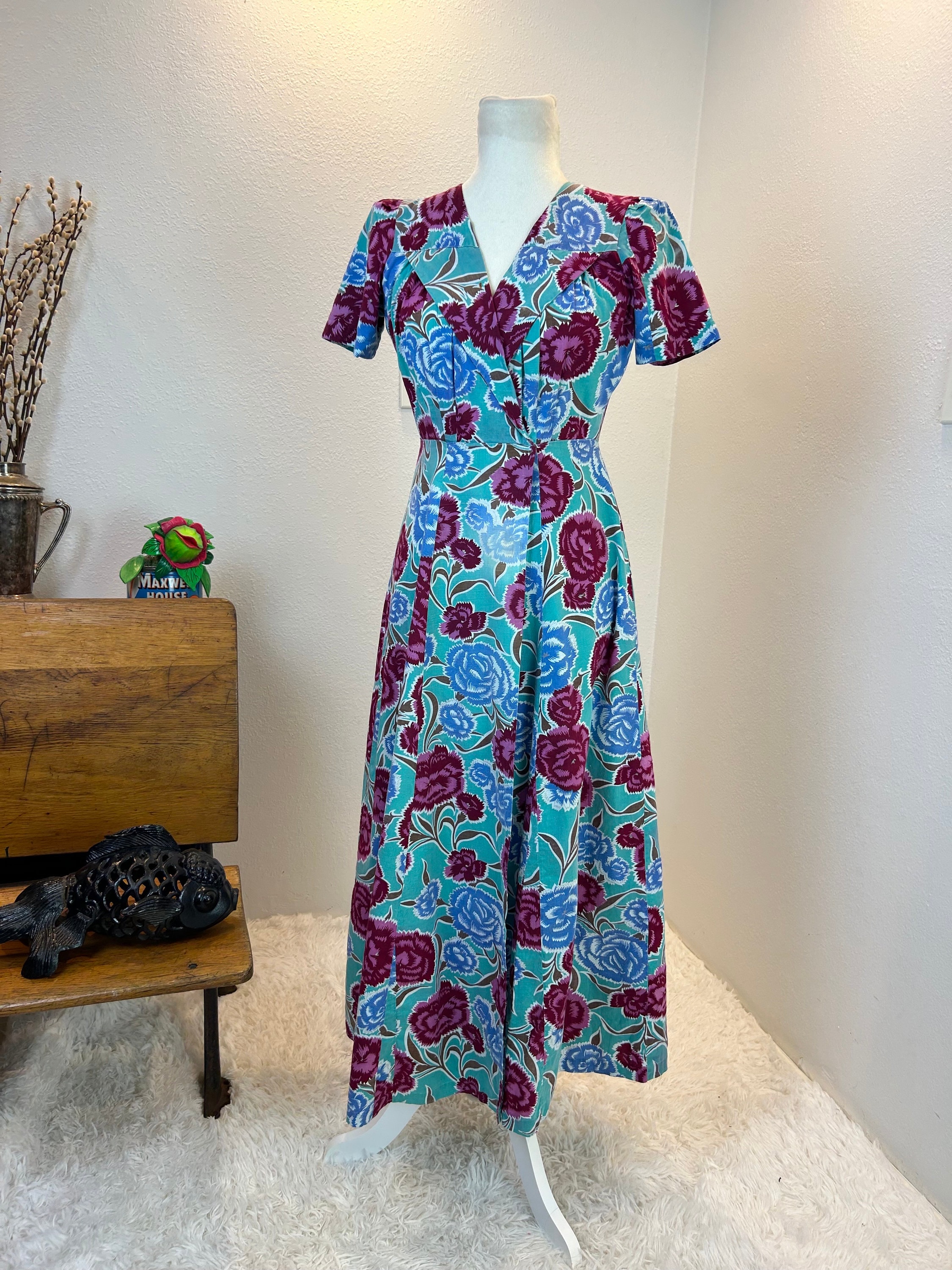 1940s Floral Cotton House Dress, Puff Sleeve Vintage Gown, 26" Waist