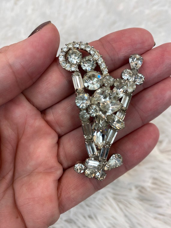 Vintage Brooch / 1950s rhinestone brooch / mid ce… - image 9