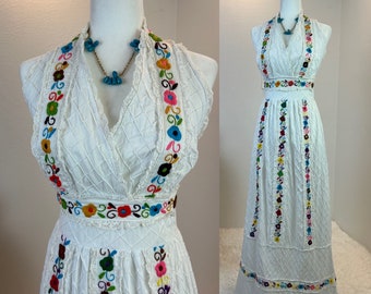 1960s Mexican Wedding dress / Vintage Mexican Wedding Dress / 1970s Mexican Wedding /Vintage Oaxaccan Wedding dress / 1960s Oaxaccan dress