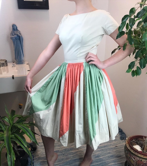 Vintage 1950s Color Block Fit and Flare