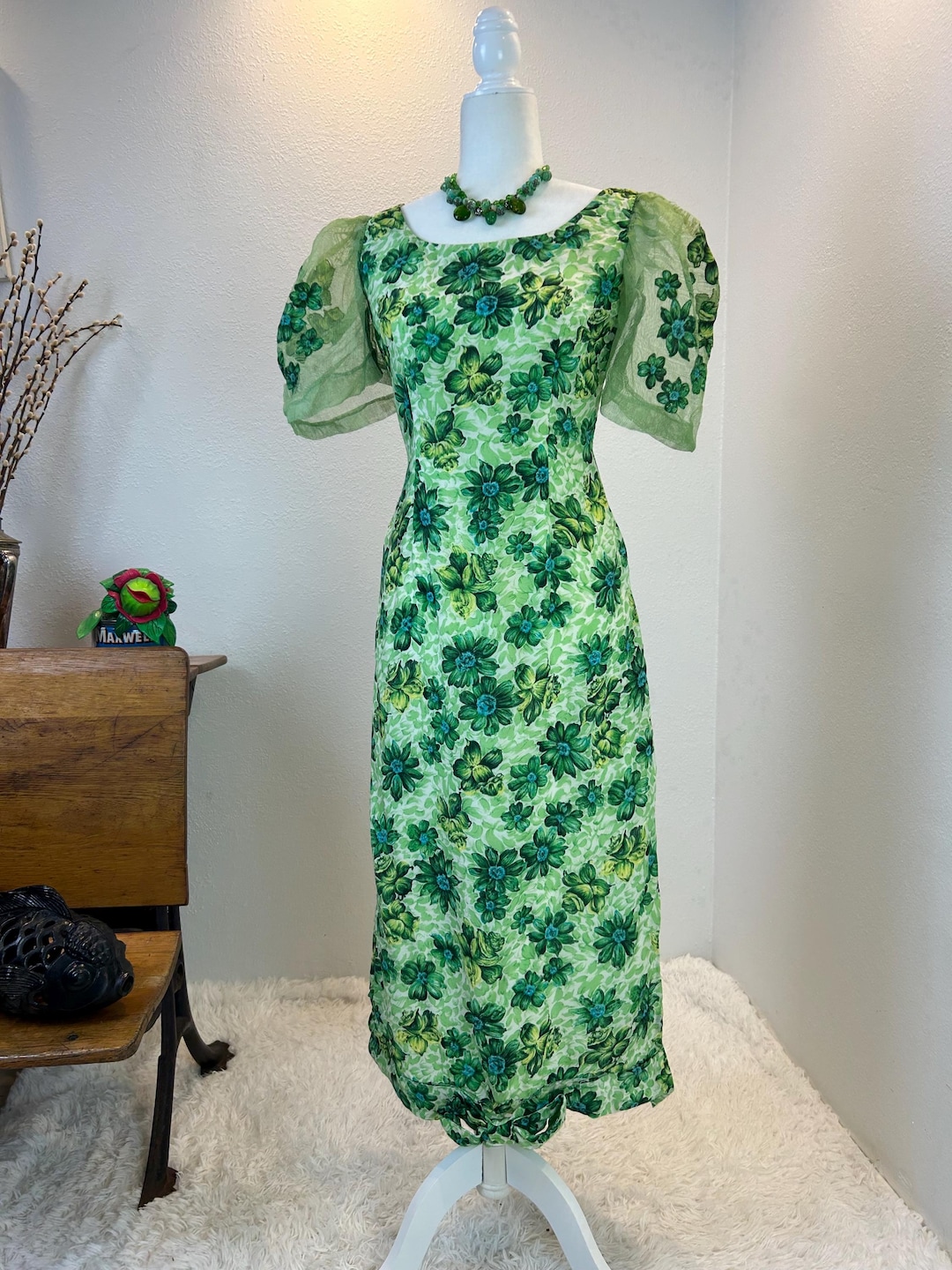 assi dress in green vintage floral Amoris T717 – Mia Bella The Label