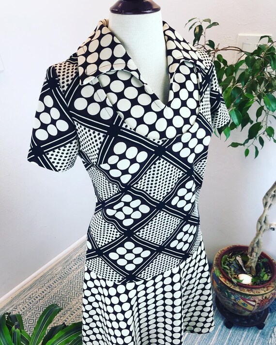 Vintage 1960’s Mod Polkadot Insanity Dress