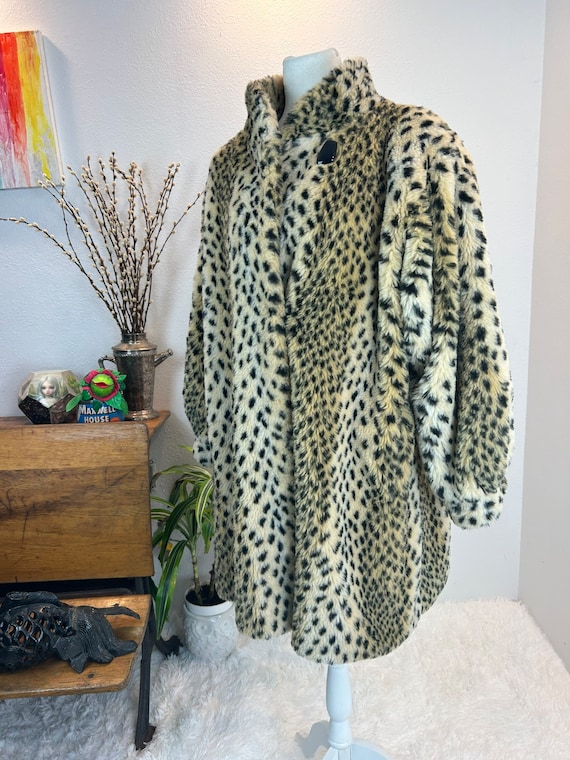 1980s coat / 1980s faux fur coat / 1980s leopard … - image 3