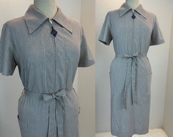 1960s Zip Front Dress / 60s dress / vintage day dress / vintage volup / large