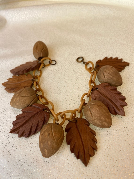 1940’s Strawberry and Leaf Wood Bracelet - image 1