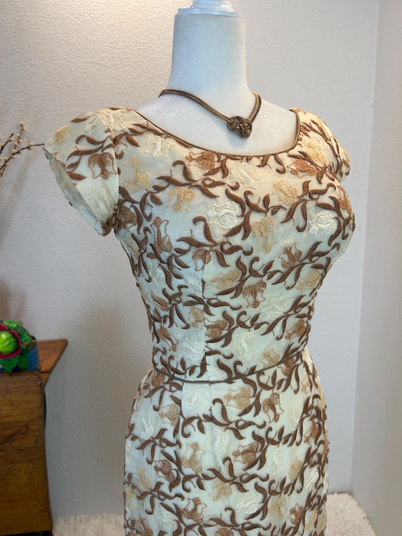 1950s Dress / 50s Dress / 1950s Cocktail Dress / 1950s wiggle dress / 50s  wiggle dress View 4