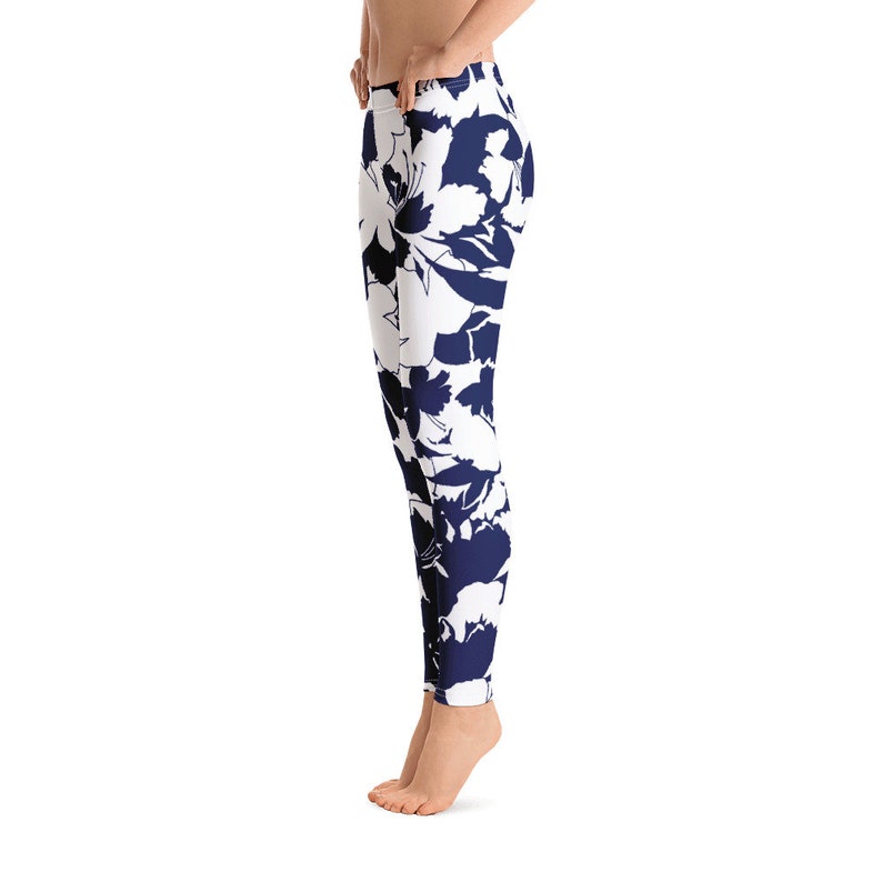 Designer Leggings Handmade Yoga Leggings Exercise Leggings All-Over floral Print Leggings Women/'s Leggings Blue and White