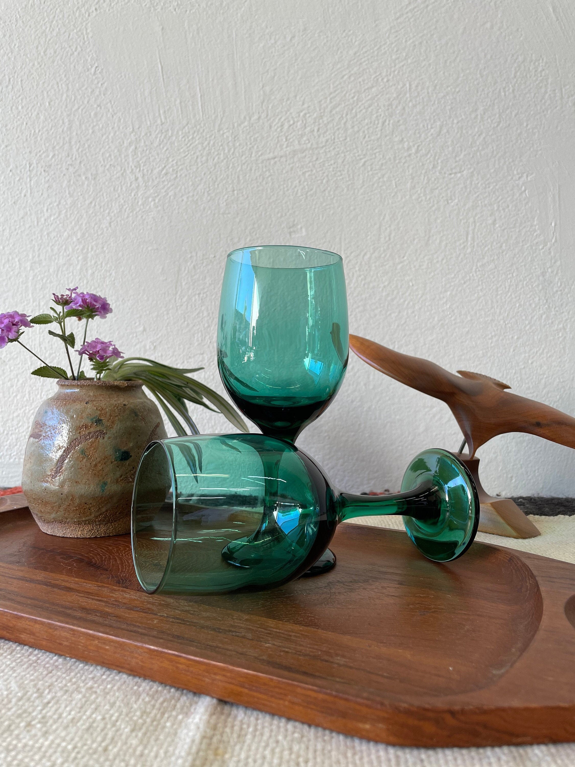 Vintage grüne Weingläser Set von 4 | Etsy