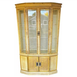 Vintage Stanley Lighted Faux Bamboo Cane China Display Cabinet-Shipping NOT FREE, Pickup or Contact Before Purchase for Shipping Quote