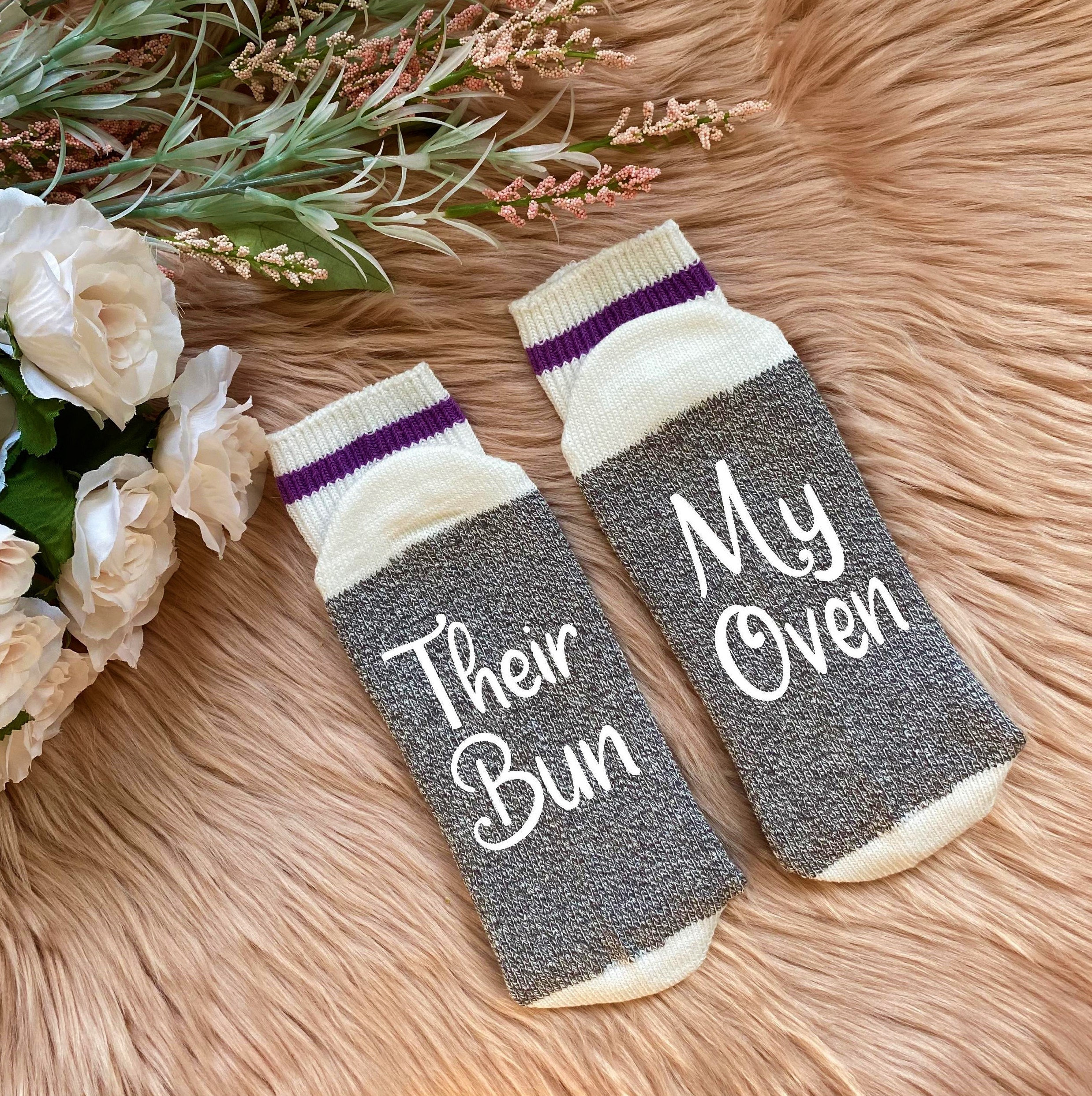Surrogacy Socks-Their Bun My Oven -  - Surrogacy Gift - Surrogate Mom