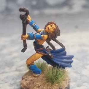 Sea coast sorceress D&D/Pathfinder