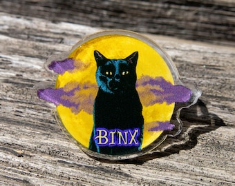 Thackery Binx Pin, Binx Pin, Hocus Pocus Pin - Acrylic Pin - Halloween Pin - Original Art - Spooky Pin (1.25" x 0.97")