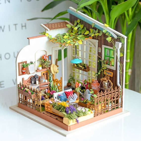 miniature greenhouse dollhouse diy kit