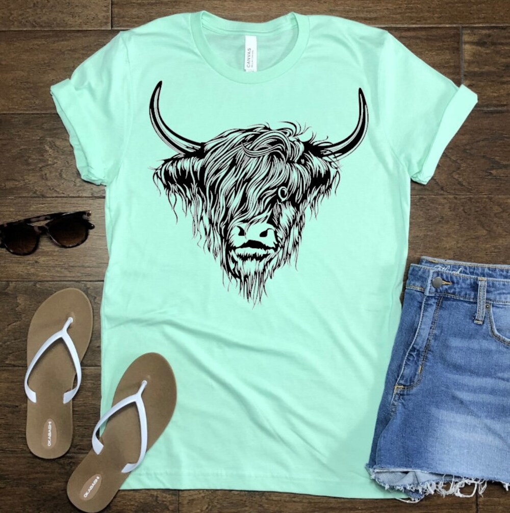 Highland Cow Shirt, Highland Cow T-Shirt, Women'S T-Shirt, Farm Shirt, Graphic Shirt, Cow Shirt, Cowgirl Shirt, Country Shirt Teefashion