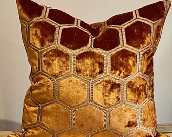 デザイナーズギルド ポートランド テラコッタ & オメガ ベルベット