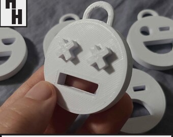 3D Printed Customizable Smiley Face Emoji Keychain
