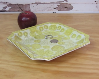 Funky 8" Square Yellow Floral Porcelain Trinket Dish / Tray - Retro Yellow Gold Cream & White Flowered Plate - 7615 Mid Century Décor
