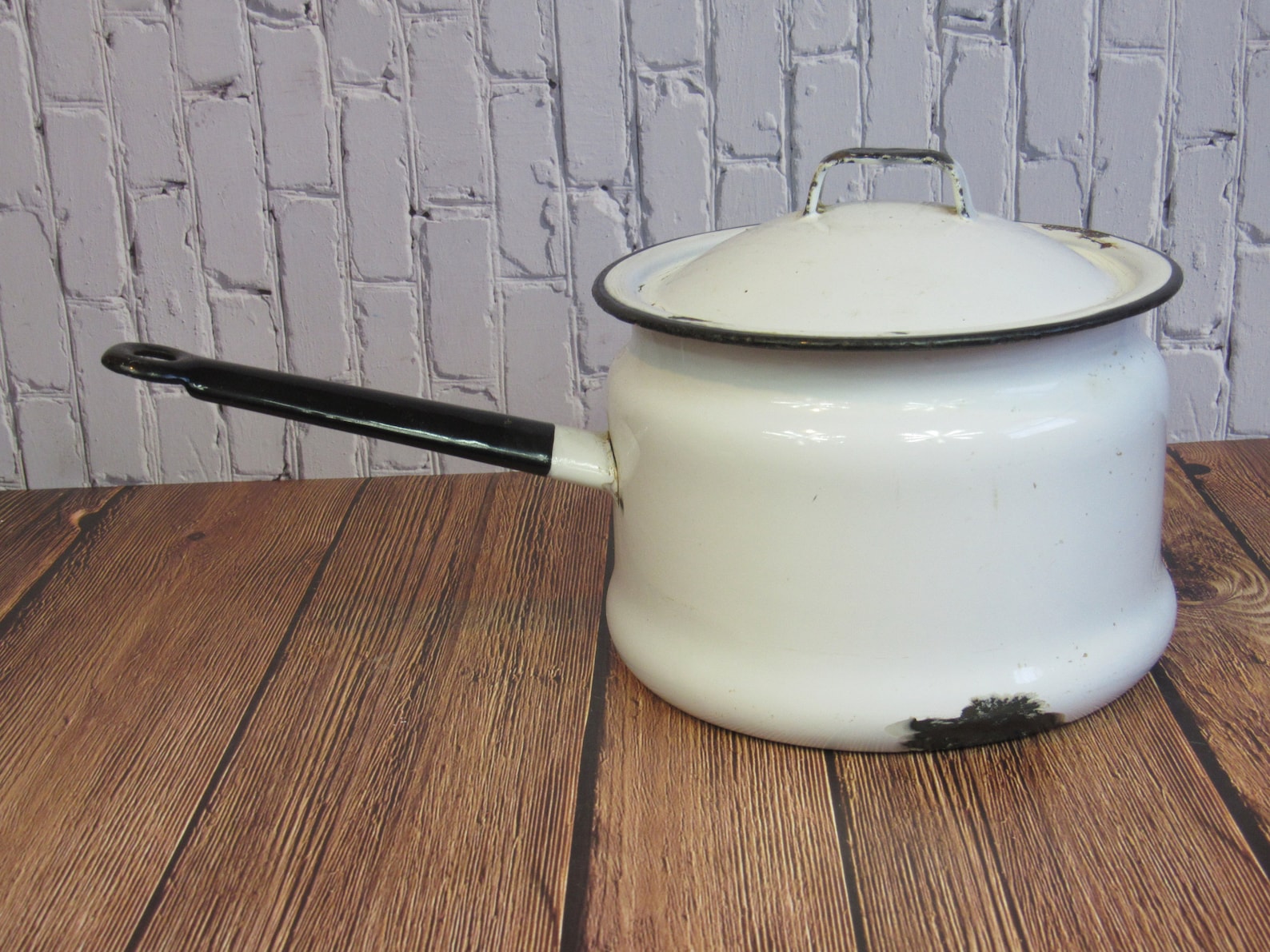 Vintage Enamelware Pot w Handle and Lid Old White & Black Etsy