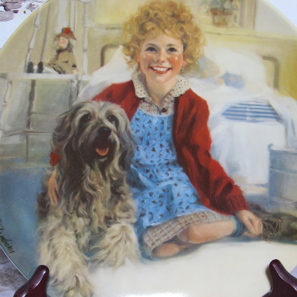 1980s "Annie and Sandy" Collectable Plate by Knowles China - Little Orphan Annie Aileen Quinn Collector's Plate Painted by William Chambers