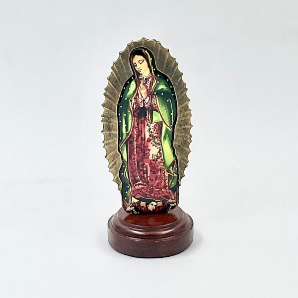 Statue miniature de Notre-Dame de Guadalupe en laiton avec prière | Estatua de Nuestra Señora de Guadalupe de Laton