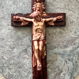 AT001 Crucifijo de pared religioso de la Santísima Trinidad