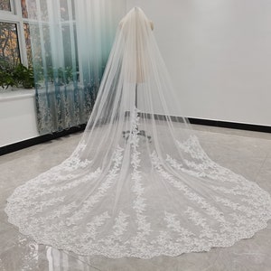 Lace Applique Wedding Veil Lace Edge Trim Bridal Veil One Layer Cathedral Veil White Or Ivory Wedding Veil With Comb