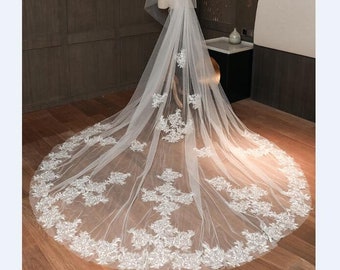 Lace Edge Veil two Tier Long Cathedral wedding  vail Bridal Wedding Accessory & Comb