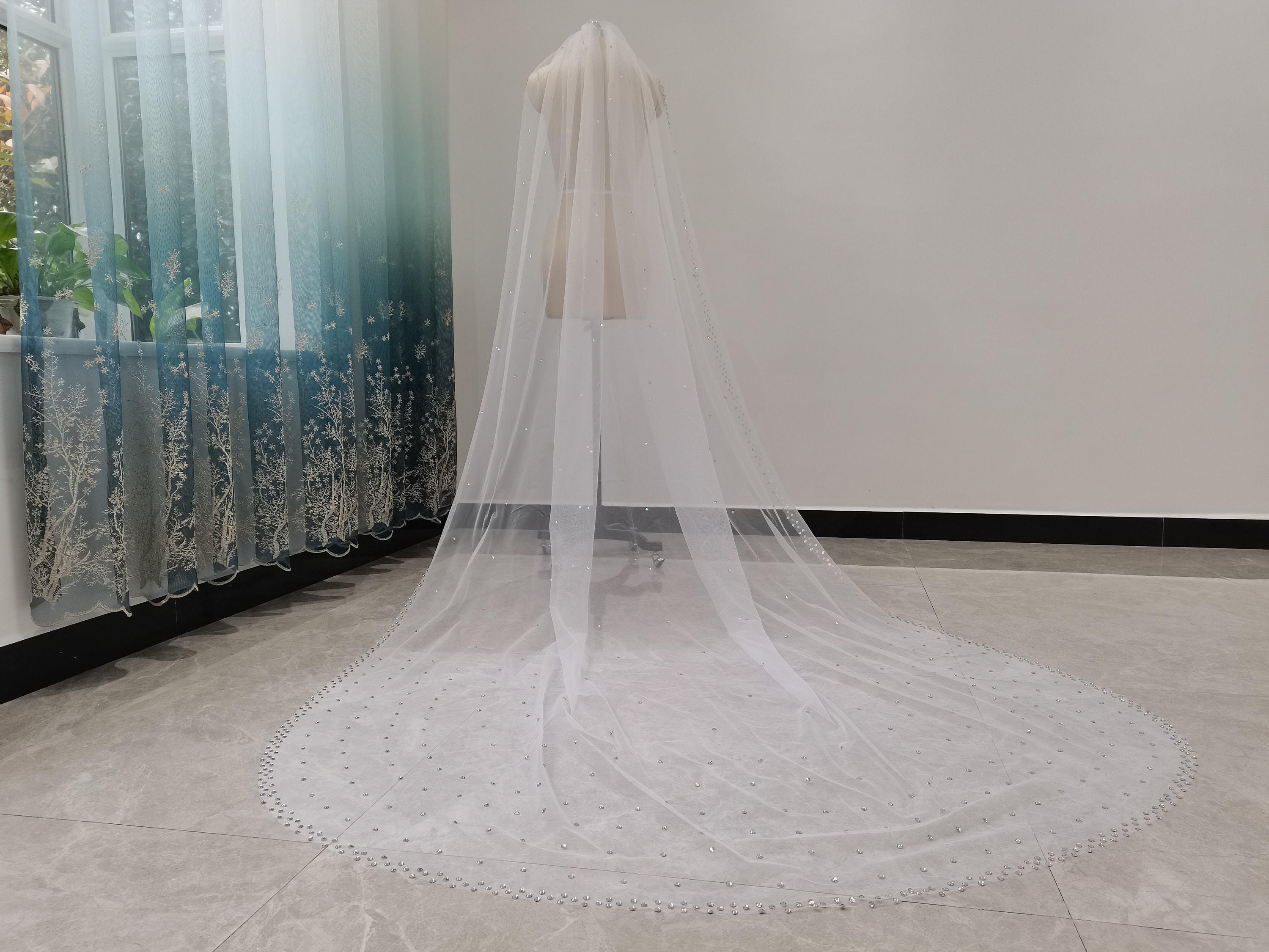 Cathedral Crystal Veil Crystal Wedding Veil Scattered Etsy