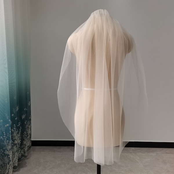 One Layer Veil Simple Wedding Veil White/Ivory/Champagne/Black Tulle Fingertip Length Beautiful Bridal Veil