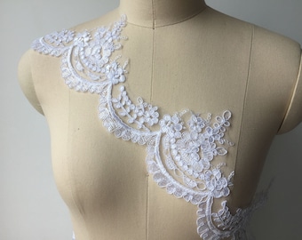 SALES-White Lace Trim, White Alencon Lace, ivory Corded Lace Trim, White Bridal Lace Trim, fit wedding bridal veil .shawl