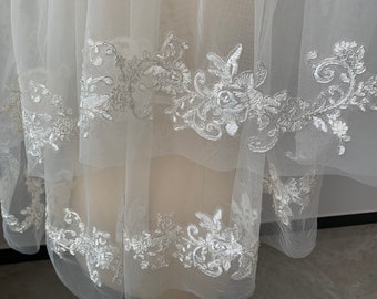 Beautiful lace applique bridal veil white or ivory two-layer wedding veil short veil elbow bridal veil lace wedding veil