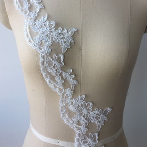 Exquisite Spitze Trim, weiße Elfenbein StickereiHochzeit Applikation , Brautschleier Spitze Applikation für Hochzeitskleid, Brautkleid Dekor