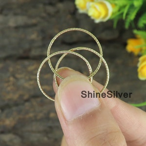 Bague à emboîtement triple, Bague à trois anneaux, Bague à emboîtement fine, Bague faite main, Bague en laiton, Rouleau Trinity, Bague cadeau à rouler