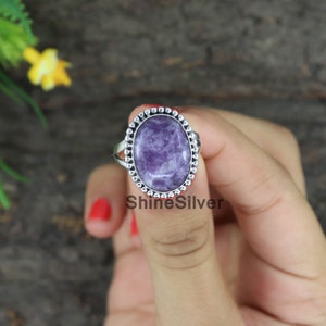 Anello Lepidolite, Anello con pietra preziosa, Anello in argento 925, Anello per donna, Anello con promessa, Regali per la migliore amica, Anello statement, Anello per tutti i giorni, Anello regalo