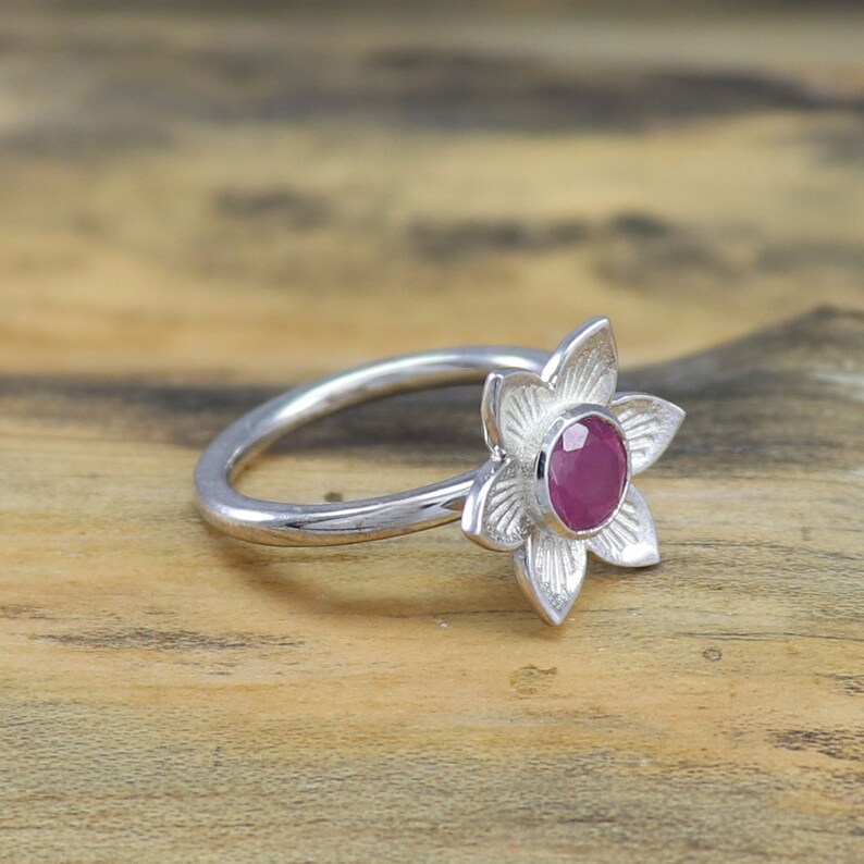 Natural Ruby Gemstone Ring Engagement Flower Ring Size 3 to 15 Lovely Ring 925 Sterling Silver Ring,Wedding Ring Anniversary Ring