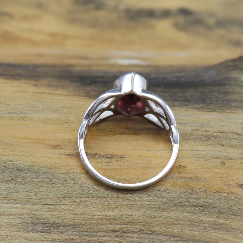 Engagement Ring Natural Garnet Gemstone Celtic Ring 925 Sterling Silver Ring Wedding Silver Celtic Ring Gift for Mother Size 3 to 15