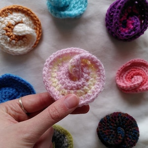 Mobius/ infinity loop crochet fidget toy. Pick your own colour and personalise! Handmade gift