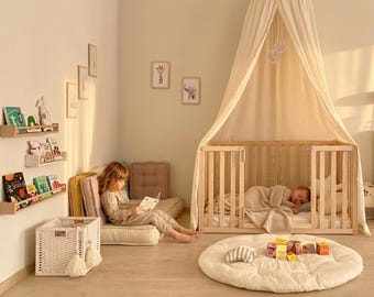 Letto Montessori da terra con sponde di sicurezza alte e cancelletto – Struttura per bambini in legno massello di frassino