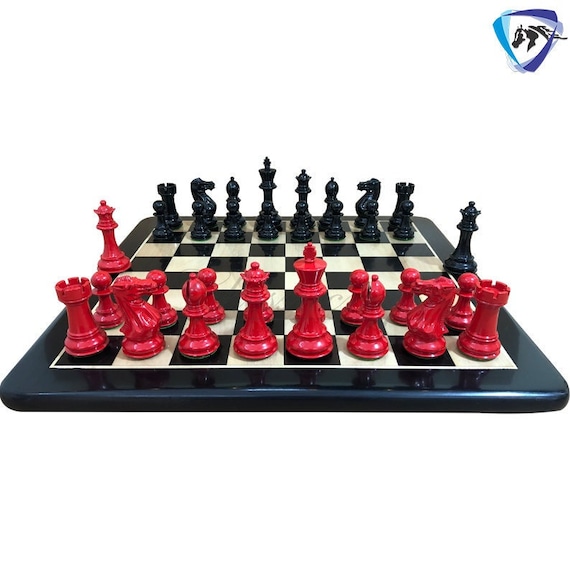 Staunton Triple Weighted Chess Pieces – Full Set 34 Black & White