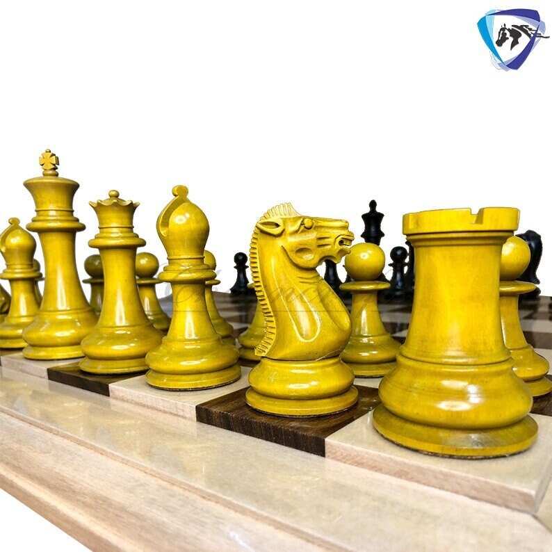 IWIS Metal Chess Pieces Only No Board in Unique Storage Box, Gifts for Men,  Women, 32 Large Quadruple Weighted Chess Pieces, 2 Extra Queen, 2.6” King