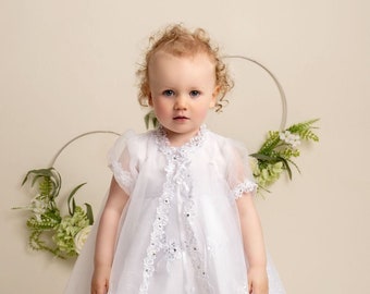 Ensemble de robe florale de baptême Lux pour bébé fille – Tenue de baptême blanche